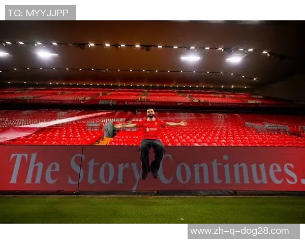 足球场上的爱恋与激情 球星情侣的甜蜜瞬间与精彩故事 足球场上的爱恋与激情 球星情侣的甜蜜瞬间与精彩故事